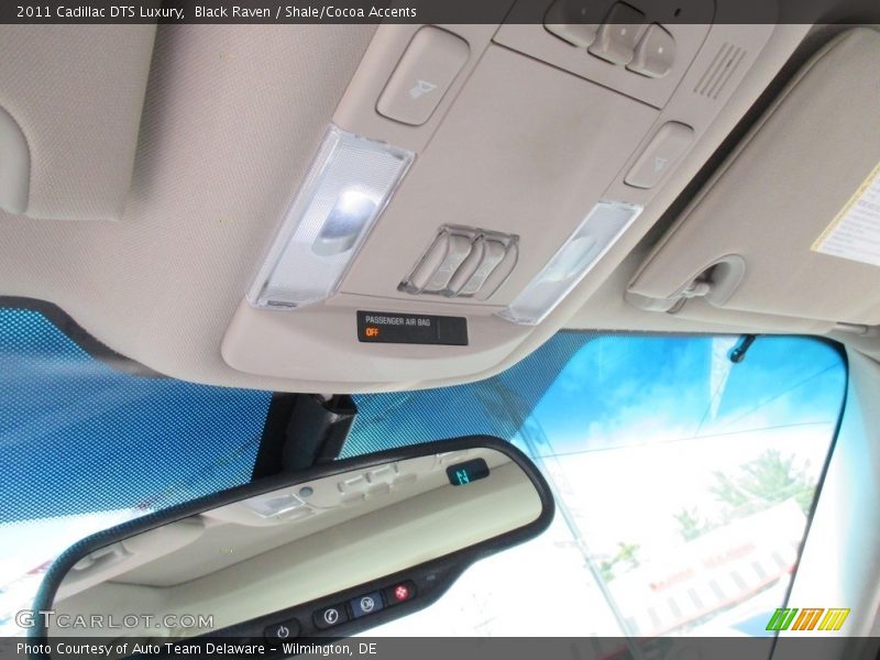 Black Raven / Shale/Cocoa Accents 2011 Cadillac DTS Luxury