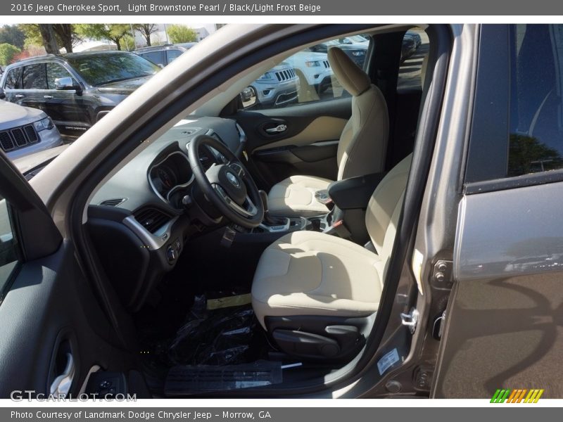 Light Brownstone Pearl / Black/Light Frost Beige 2016 Jeep Cherokee Sport