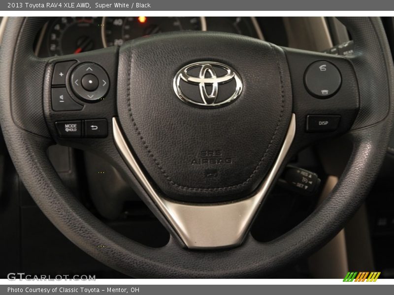 Super White / Black 2013 Toyota RAV4 XLE AWD