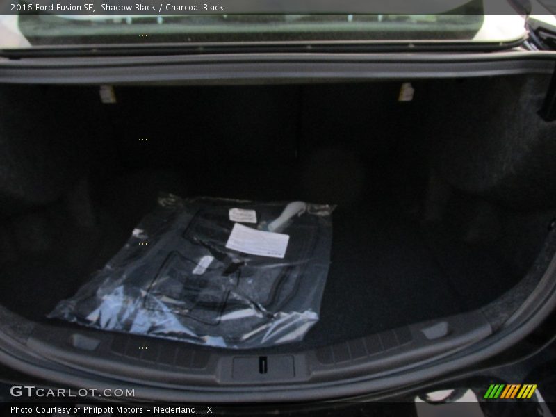 Shadow Black / Charcoal Black 2016 Ford Fusion SE