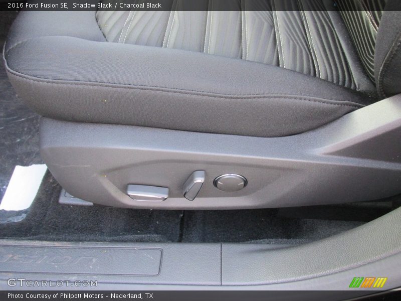 Shadow Black / Charcoal Black 2016 Ford Fusion SE