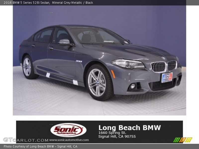 Mineral Grey Metallic / Black 2016 BMW 5 Series 528i Sedan