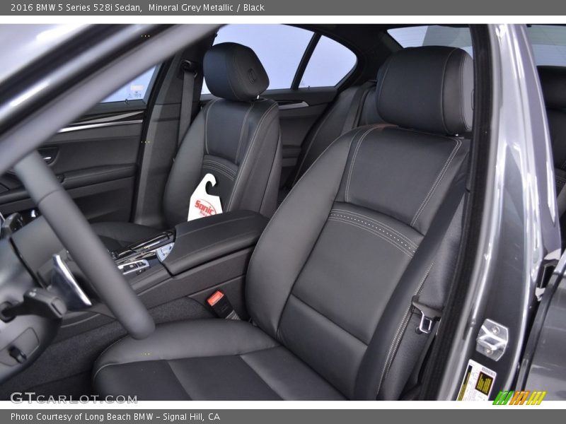 Mineral Grey Metallic / Black 2016 BMW 5 Series 528i Sedan