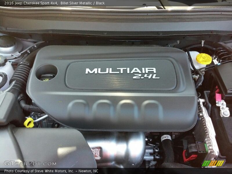 Billet Silver Metallic / Black 2016 Jeep Cherokee Sport 4x4