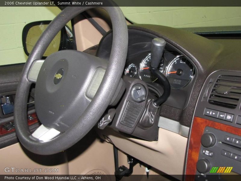 Summit White / Cashmere 2006 Chevrolet Uplander LT
