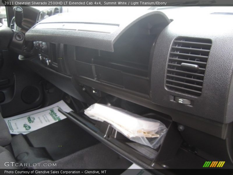 Summit White / Light Titanium/Ebony 2011 Chevrolet Silverado 2500HD LT Extended Cab 4x4
