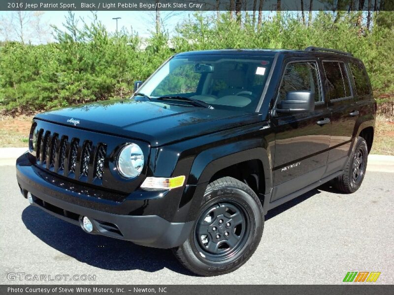 Black / Light Pebble Beige/Dark Slate Gray 2016 Jeep Patriot Sport