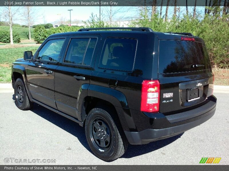 Black / Light Pebble Beige/Dark Slate Gray 2016 Jeep Patriot Sport