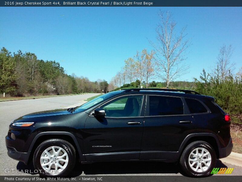 Brilliant Black Crystal Pearl / Black/Light Frost Beige 2016 Jeep Cherokee Sport 4x4