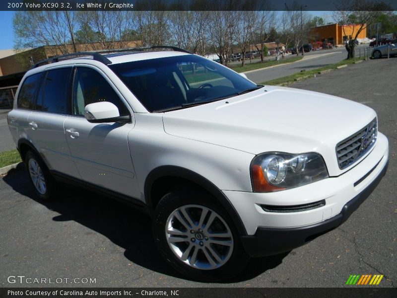 Ice White / Graphite 2007 Volvo XC90 3.2