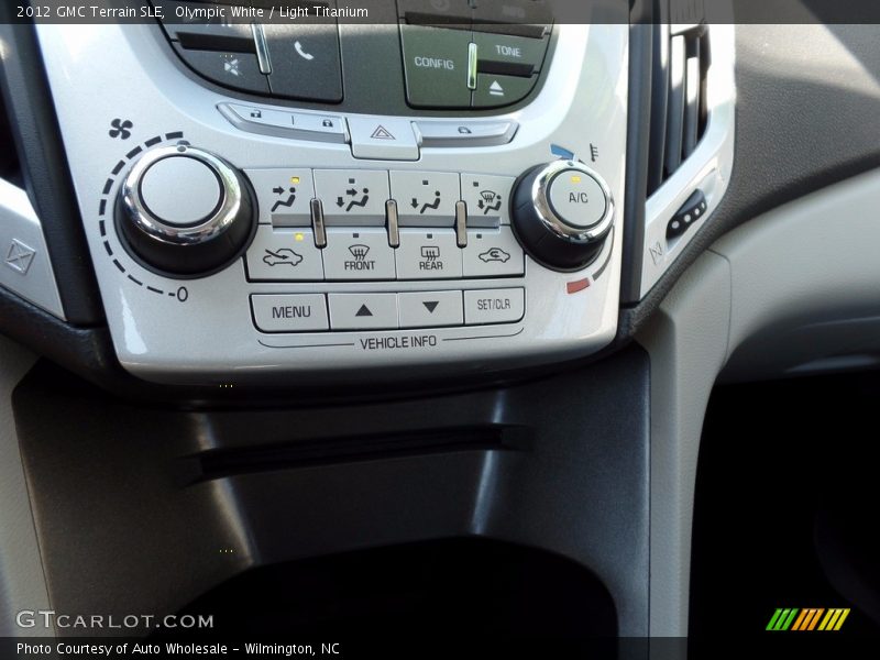 Olympic White / Light Titanium 2012 GMC Terrain SLE