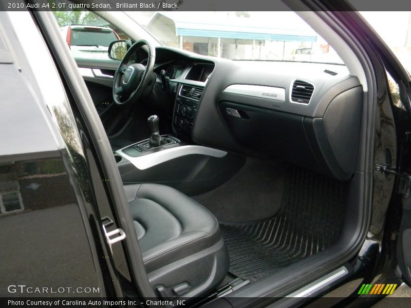 Brilliant Black / Black 2010 Audi A4 2.0T quattro Sedan