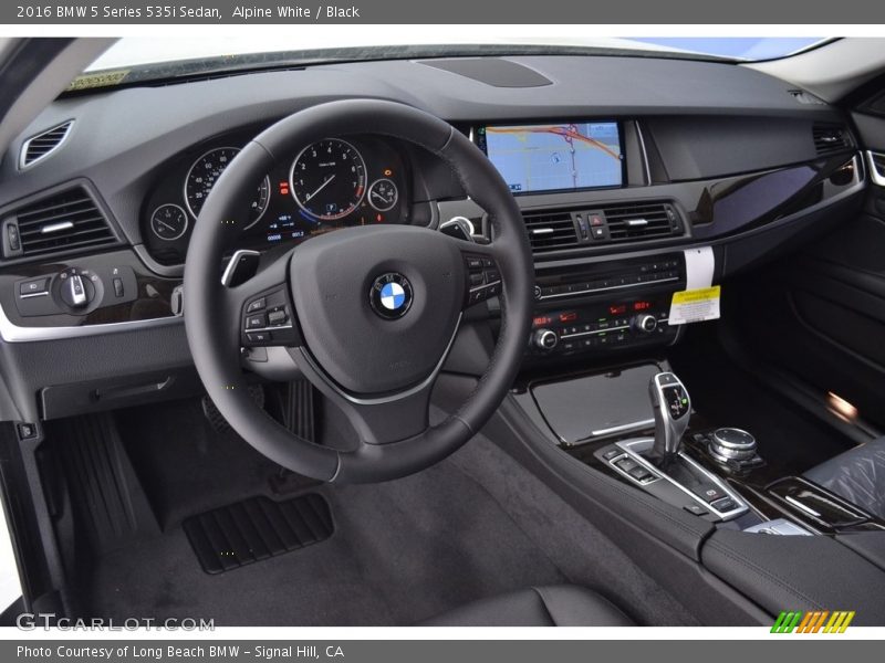 Alpine White / Black 2016 BMW 5 Series 535i Sedan