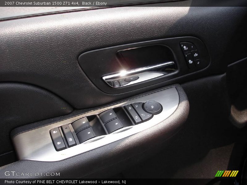 Black / Ebony 2007 Chevrolet Suburban 1500 Z71 4x4