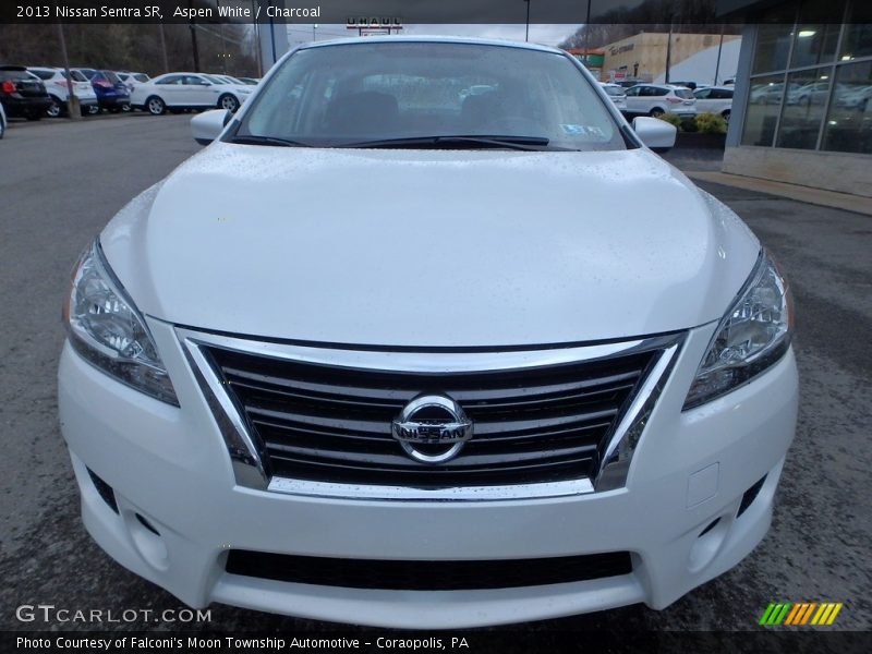 Aspen White / Charcoal 2013 Nissan Sentra SR