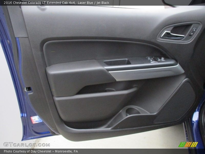 Laser Blue / Jet Black 2016 Chevrolet Colorado LT Extended Cab 4x4