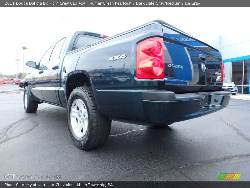 Hunter Green Pearlcoat / Dark Slate Gray/Medium Slate Gray 2011 Dodge Dakota Big Horn Crew Cab 4x4