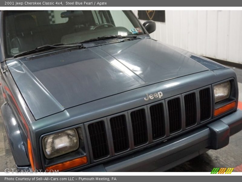 Steel Blue Pearl / Agate 2001 Jeep Cherokee Classic 4x4