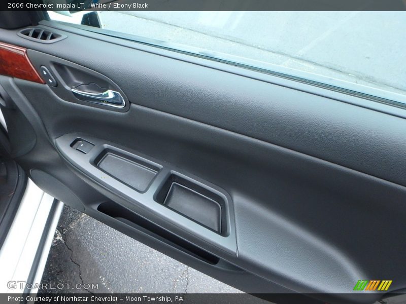 White / Ebony Black 2006 Chevrolet Impala LT