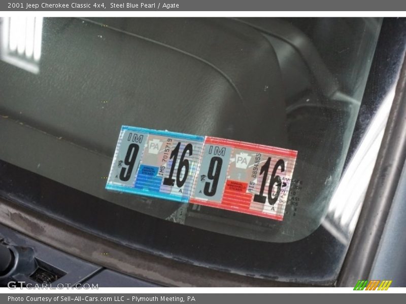 Steel Blue Pearl / Agate 2001 Jeep Cherokee Classic 4x4