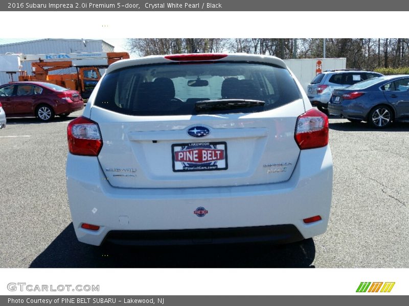 Crystal White Pearl / Black 2016 Subaru Impreza 2.0i Premium 5-door