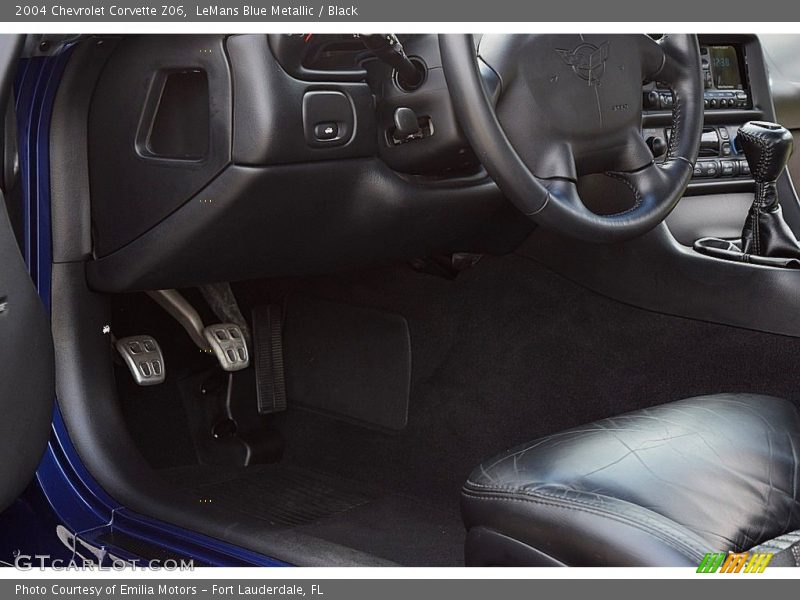 LeMans Blue Metallic / Black 2004 Chevrolet Corvette Z06