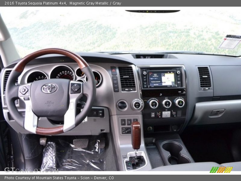 Magnetic Gray Metallic / Gray 2016 Toyota Sequoia Platinum 4x4