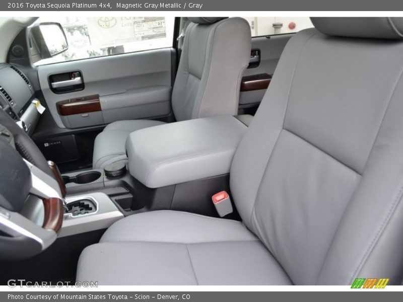 Magnetic Gray Metallic / Gray 2016 Toyota Sequoia Platinum 4x4