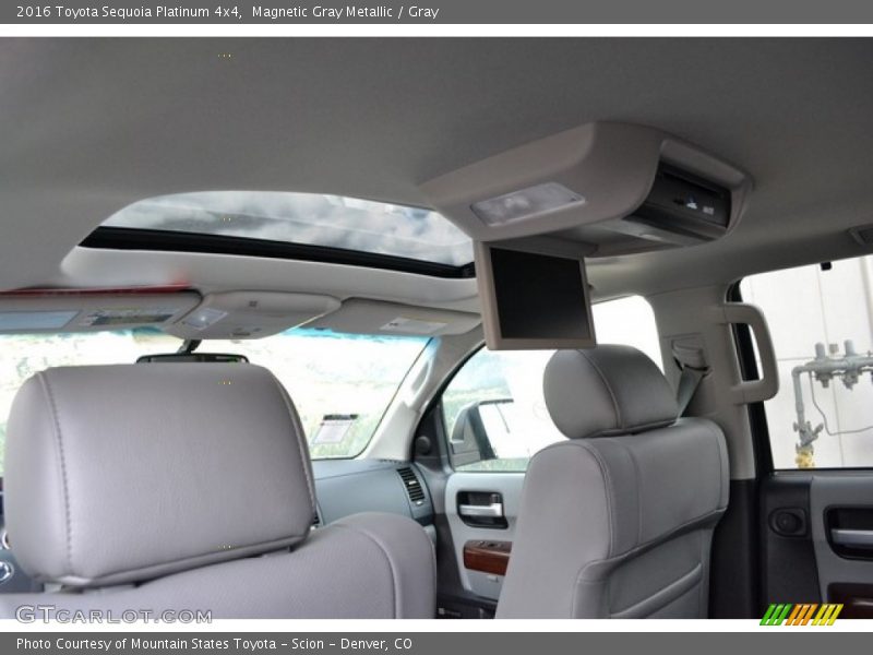 Magnetic Gray Metallic / Gray 2016 Toyota Sequoia Platinum 4x4