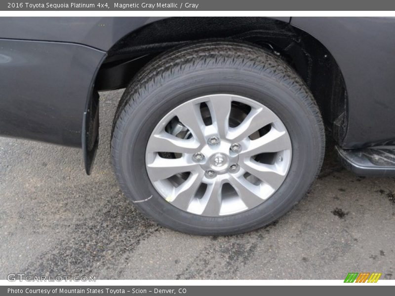 Magnetic Gray Metallic / Gray 2016 Toyota Sequoia Platinum 4x4