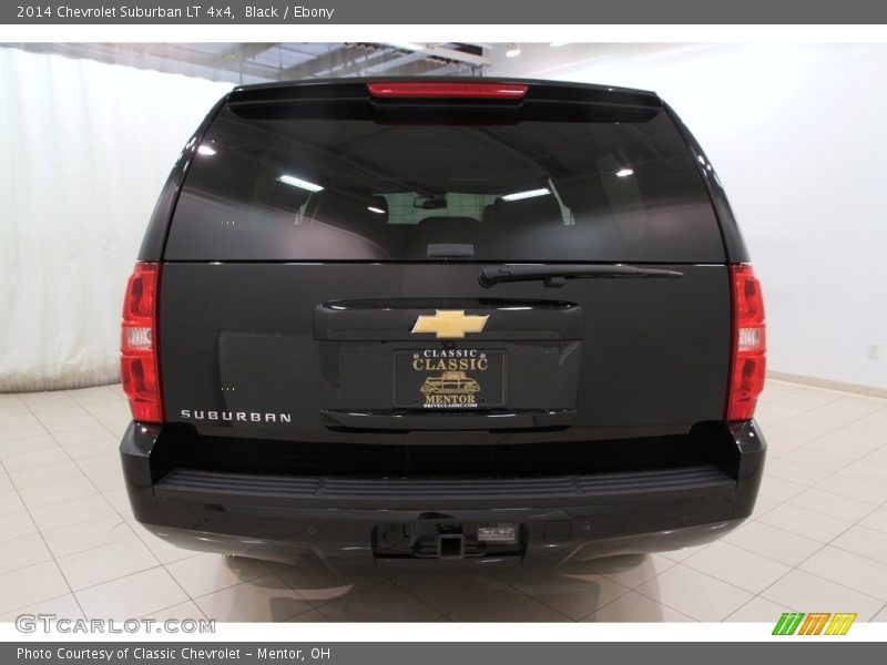 Black / Ebony 2014 Chevrolet Suburban LT 4x4