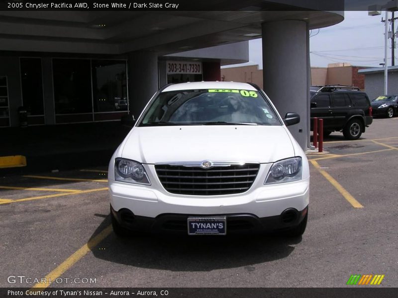 Stone White / Dark Slate Gray 2005 Chrysler Pacifica AWD