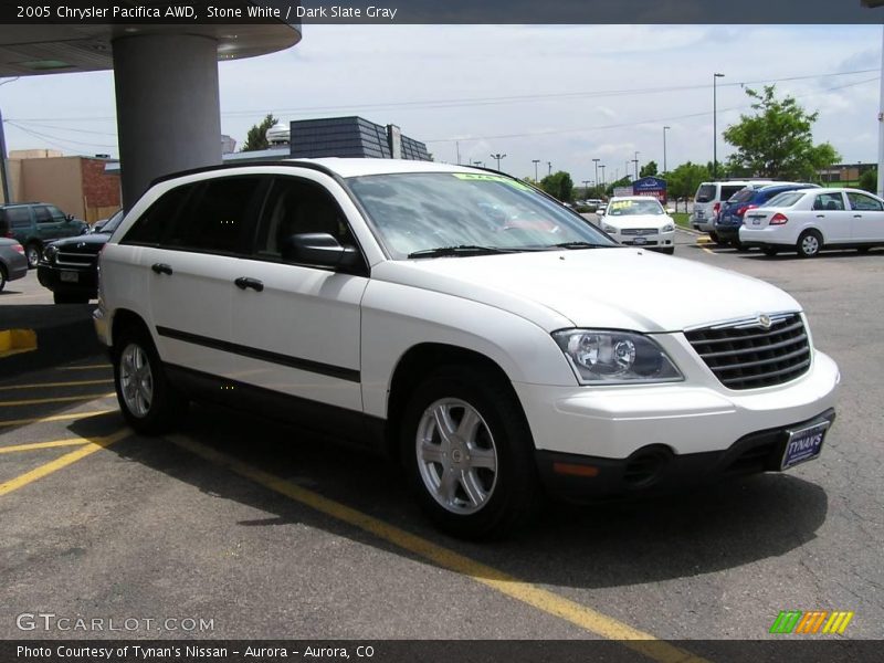 Stone White / Dark Slate Gray 2005 Chrysler Pacifica AWD