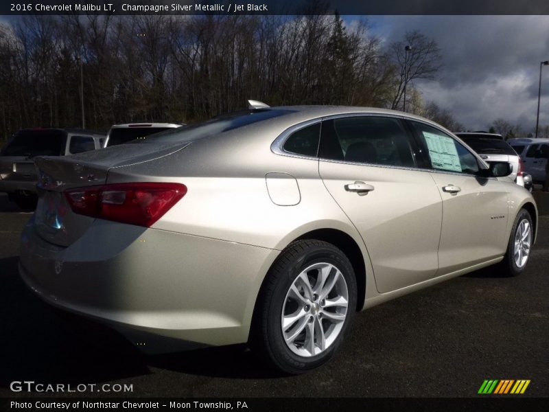 Champagne Silver Metallic / Jet Black 2016 Chevrolet Malibu LT