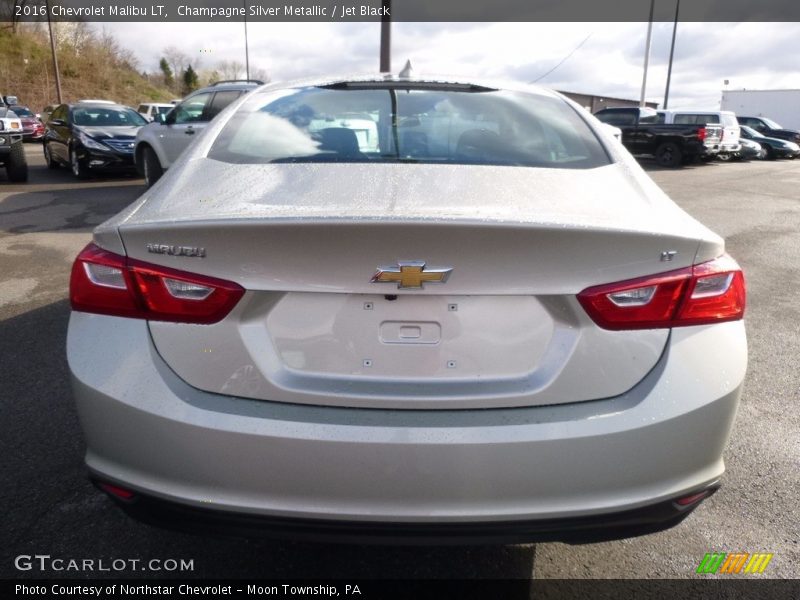 Champagne Silver Metallic / Jet Black 2016 Chevrolet Malibu LT