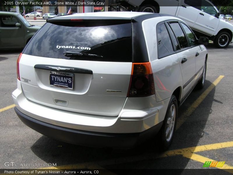 Stone White / Dark Slate Gray 2005 Chrysler Pacifica AWD