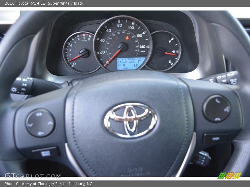 Super White / Black 2016 Toyota RAV4 LE