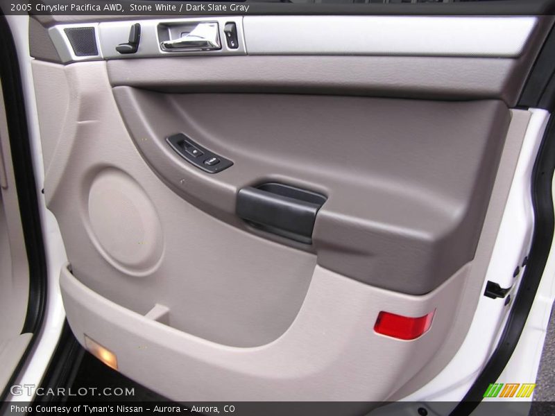 Stone White / Dark Slate Gray 2005 Chrysler Pacifica AWD