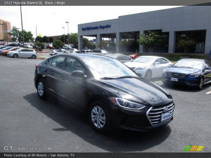 Black / Beige 2017 Hyundai Elantra SE