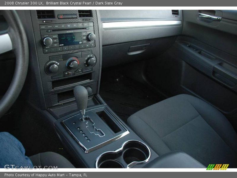 Brilliant Black Crystal Pearl / Dark Slate Gray 2008 Chrysler 300 LX