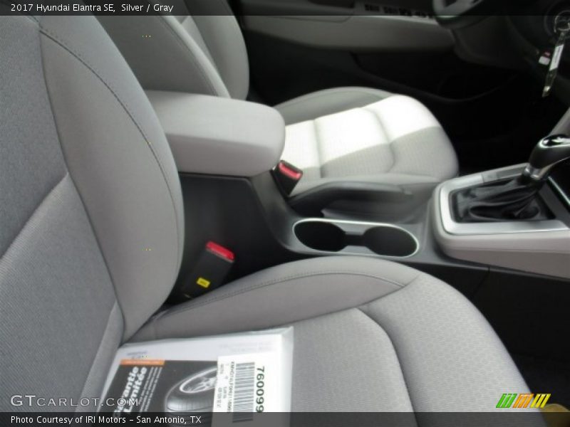Silver / Gray 2017 Hyundai Elantra SE
