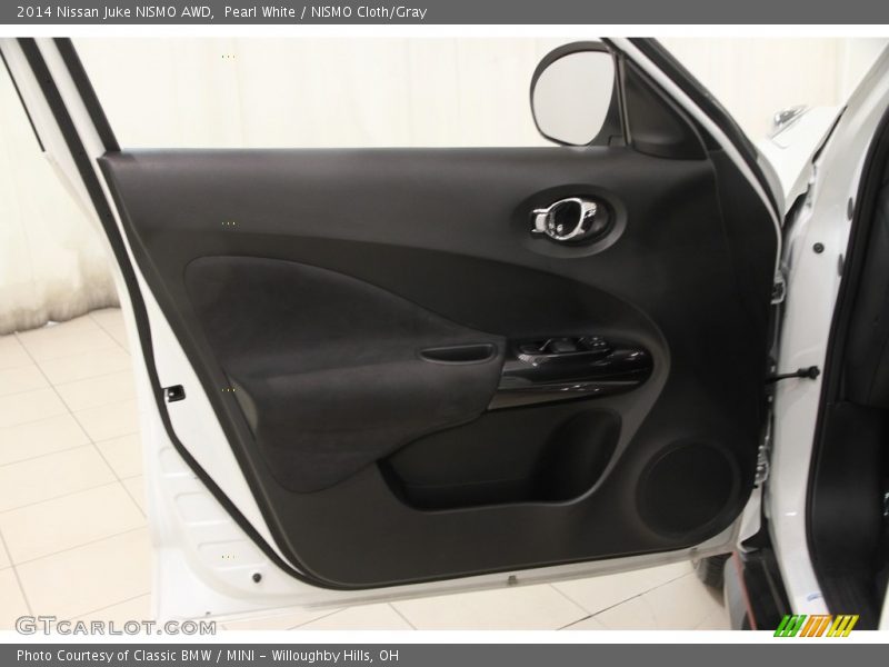 Pearl White / NISMO Cloth/Gray 2014 Nissan Juke NISMO AWD