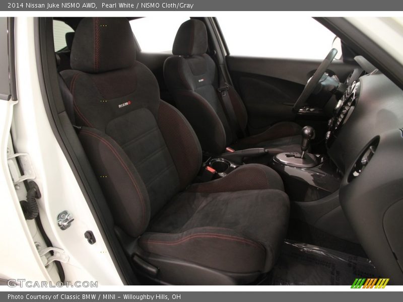 Pearl White / NISMO Cloth/Gray 2014 Nissan Juke NISMO AWD