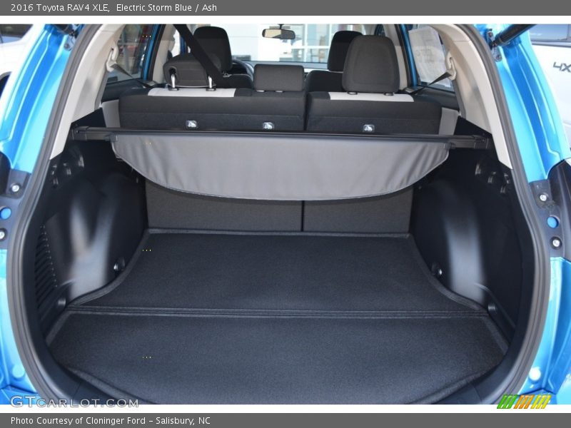 Electric Storm Blue / Ash 2016 Toyota RAV4 XLE