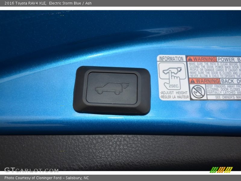 Electric Storm Blue / Ash 2016 Toyota RAV4 XLE