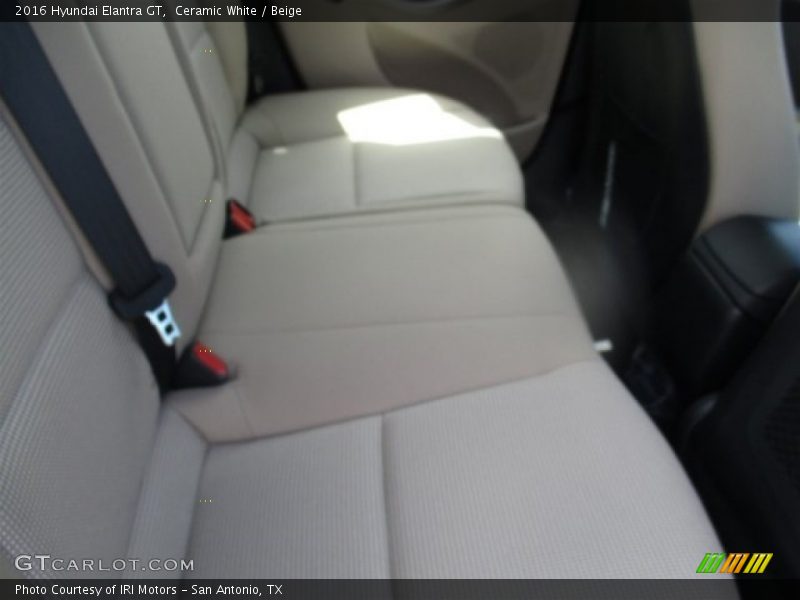 Ceramic White / Beige 2016 Hyundai Elantra GT