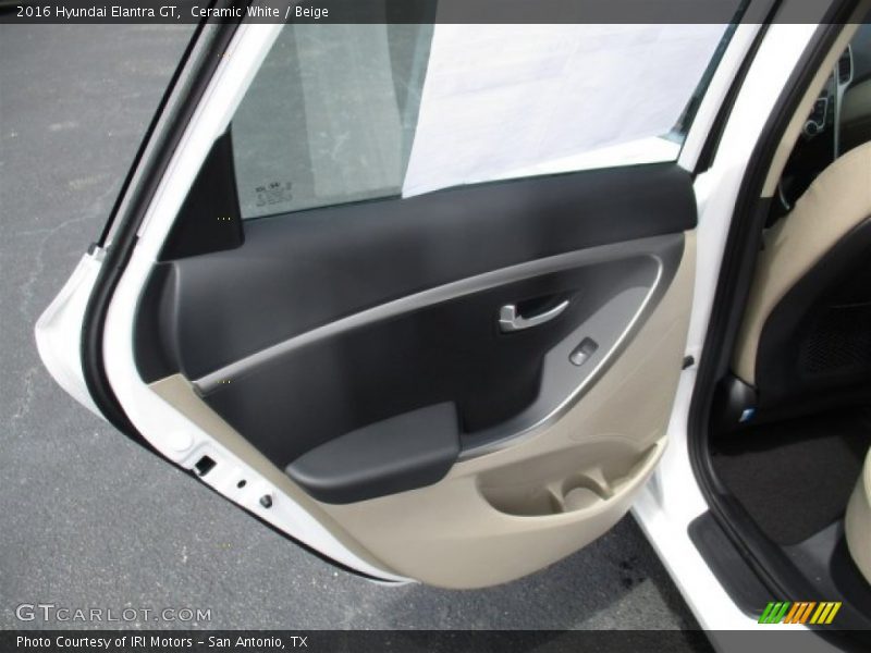 Ceramic White / Beige 2016 Hyundai Elantra GT