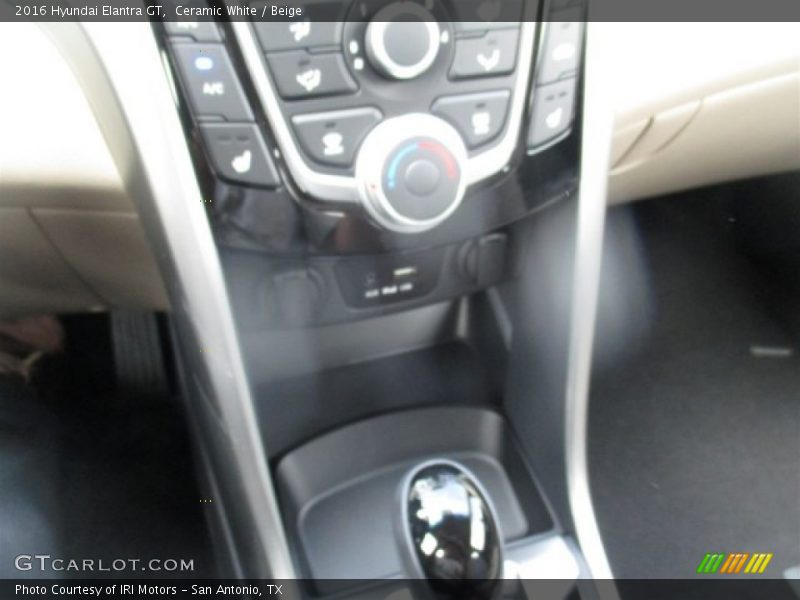 Ceramic White / Beige 2016 Hyundai Elantra GT