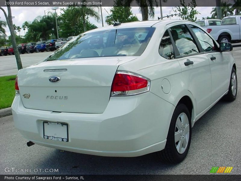 White Suede / Medium Stone 2009 Ford Focus S Sedan