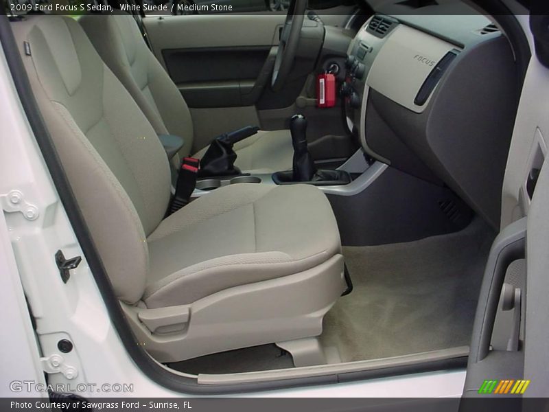 White Suede / Medium Stone 2009 Ford Focus S Sedan